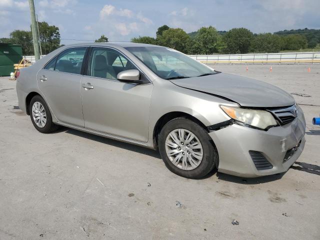 Photo 4 from auction – 2014 TOYOTA CAMRY L with VIN 4T4BF1FK3ER438194