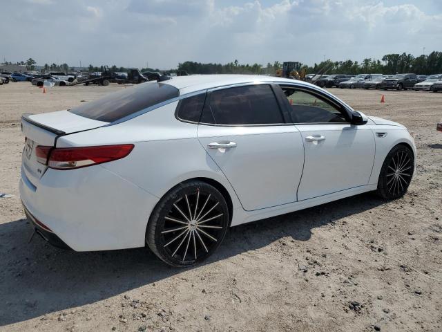 Photo 3 from auction – 2016 KIA OPTIMA EX with VIN 5XXGU4L30GG080408