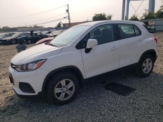 CHEVROLET TRAX LS 2019 with VIN 3GNCJNSB7KL207536 - Photo from auction