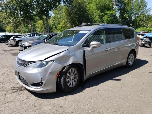 CHRYSLER PACIFICA T 2019 with VIN 2C4RC1BG7KR652282 - Photo from auction