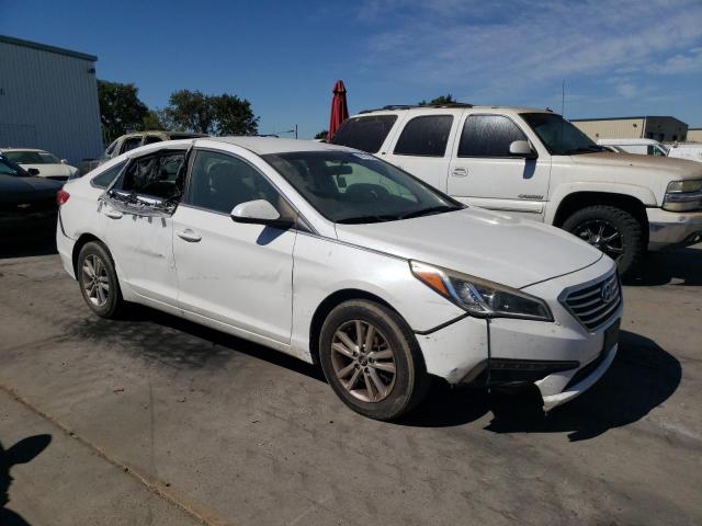 Photo 4 from auction – 2015 HYUNDAI SONATA with VIN 5NPE24AF7FH110288
