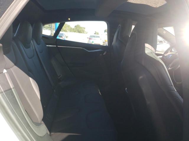 Photo 10 from auction – 2015 TESLA MODEL S 70 with VIN 5YJSA1S21FF095818
