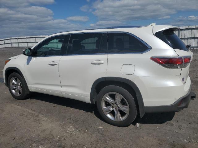Photo 2 from auction – 2015 TOYOTA HIGHLANDER with VIN 5TDDKRFH2FS125360