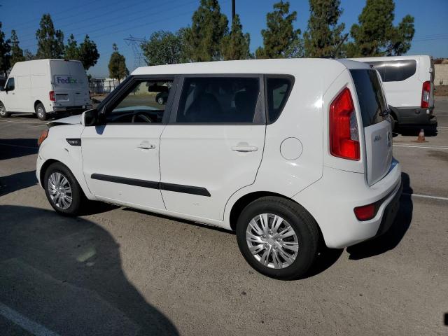 Photo 2 from auction – 2013 KIA SOUL with VIN KNDJT2A53D7759594