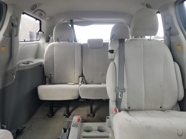 Photo 10 from auction – 2012 TOYOTA SIENNA LE with VIN 5TDKK3DC1CS253404