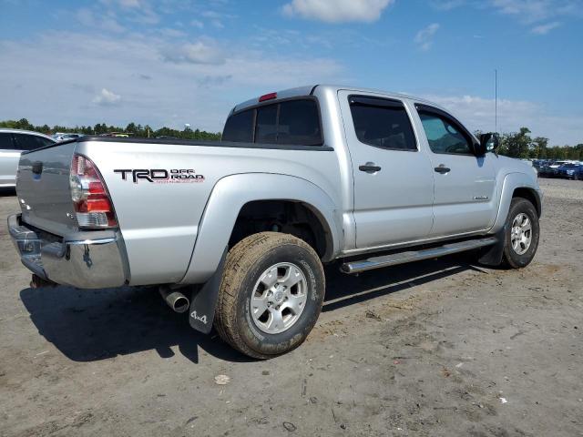 Photo 3 from auction – 2013 TOYOTA TACOMA DOU with VIN 5TFLU4EN8DX061994