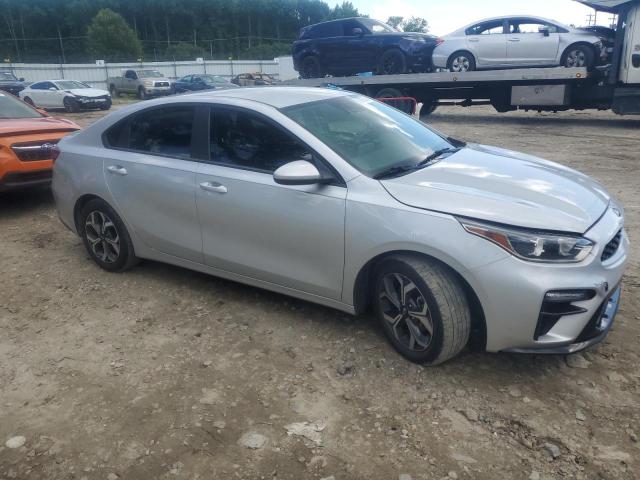 Photo 4 from auction – 2021 KIA FORTE FE with VIN 3KPF24AD1ME365684