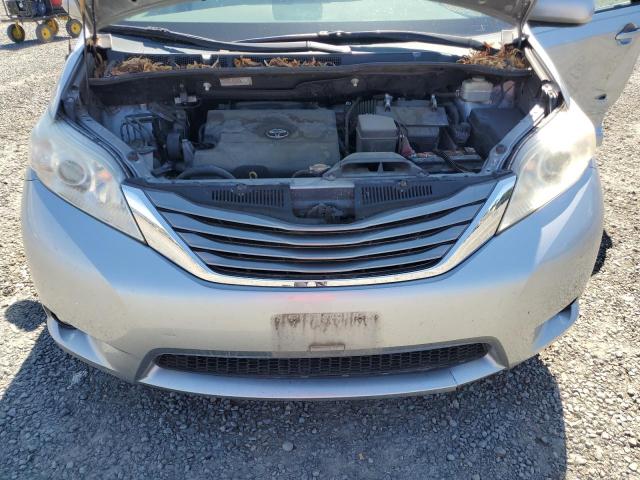 Photo 12 from auction – 2013 TOYOTA SIENNA XLE with VIN 5TDDK3DC6DS065715