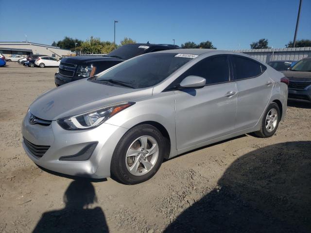 Photo 1 from auction – 2015 HYUNDAI ELANTRA SE with VIN 5NPDH4AE2FH553479