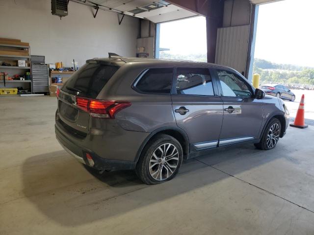 Photo 3 from auction – 2018 MITSUBISHI OUTLANDER with VIN JA4AZ3A38JZ025711