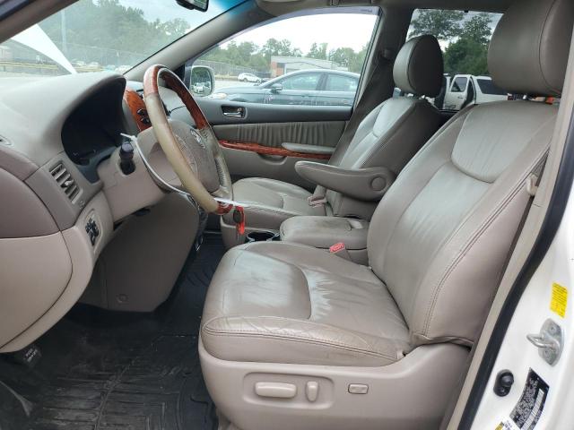 Photo 7 from auction – 2010 TOYOTA SIENNA XLE with VIN 5TDDK4CC6AS033446