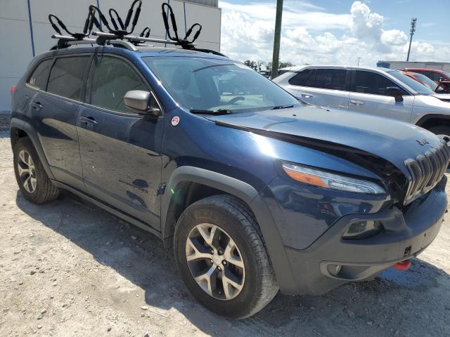 Photo 4 from auction – 2018 JEEP CHEROKEE T with VIN 1C4PJMBX8JD586308