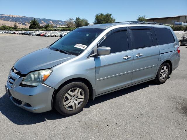 HONDA ODYSSEY EX 2005 with VIN 5FNRL38735B053172 - Photo from auction