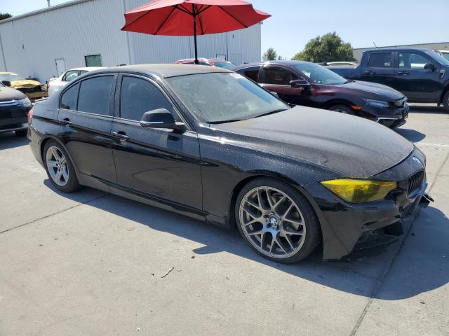 Zdjęcie 4 z aukcji – 2016 BMW 320 I z VIN WBA8E1G51GNT33636
