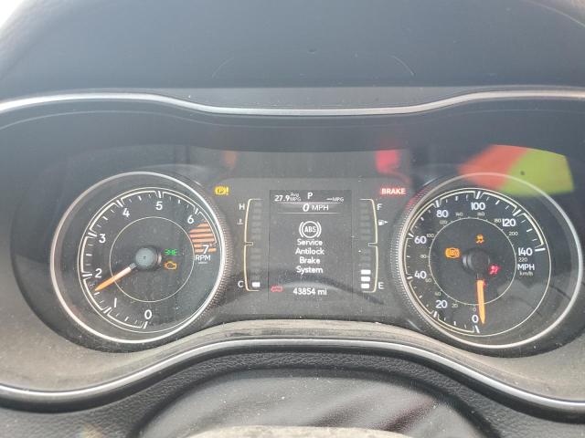 Photo 9 from auction – 2019 JEEP CHEROKEE L with VIN 1C4PJMCB0KD432907