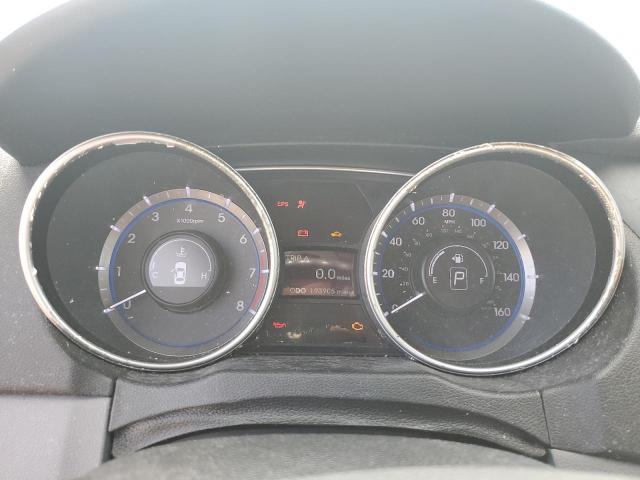 Photo 9 from auction – 2011 HYUNDAI SONATA with VIN 5NPEC4AB6BH231088