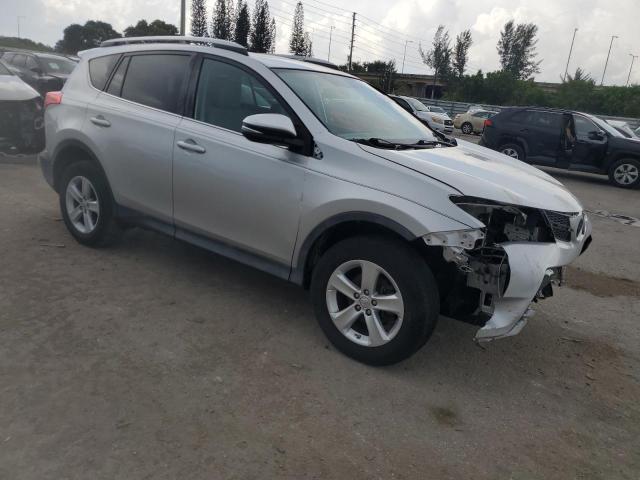 Photo 4 from auction – 2014 TOYOTA RAV4 XLE with VIN 2T3WFREV7EW084970
