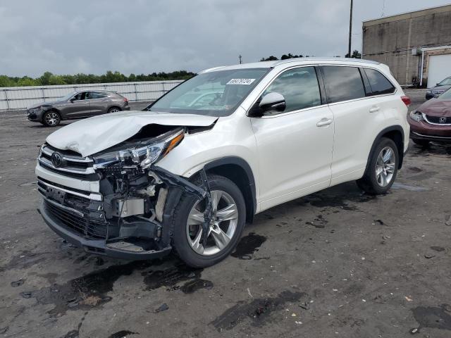 TOYOTA HIGHLANDER 2018 with VIN 5TDDZRFHXJS908883 - Photo from auction