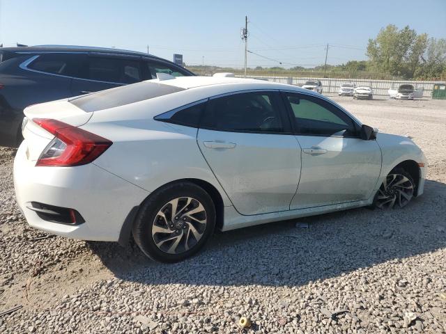 Photo 3 from auction – 2017 HONDA CIVIC EX with VIN 19XFC2F7XHE073672