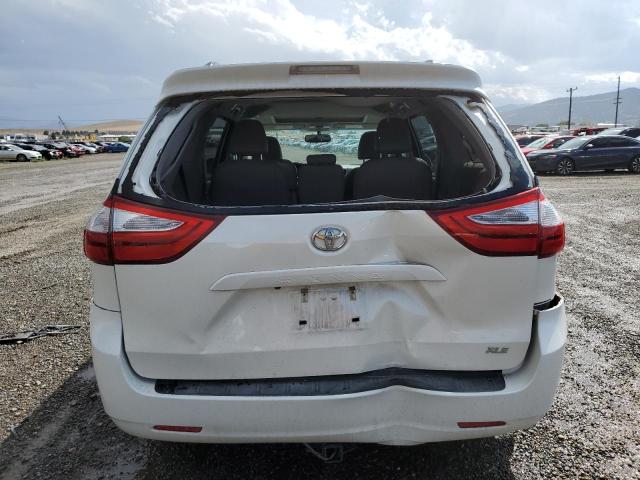Photo 6 from auction – 2017 TOYOTA SIENNA XLE with VIN 5TDYZ3DC1HS866717