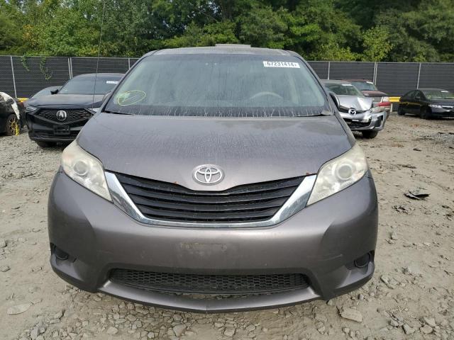 Photo 5 from auction – 2011 TOYOTA SIENNA LE with VIN 5TDJK3DC9BS029520