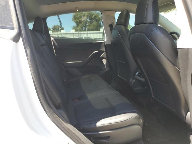 Photo 10 from auction – 2021 TESLA MODEL Y with VIN 5YJYGAEE8MF143648