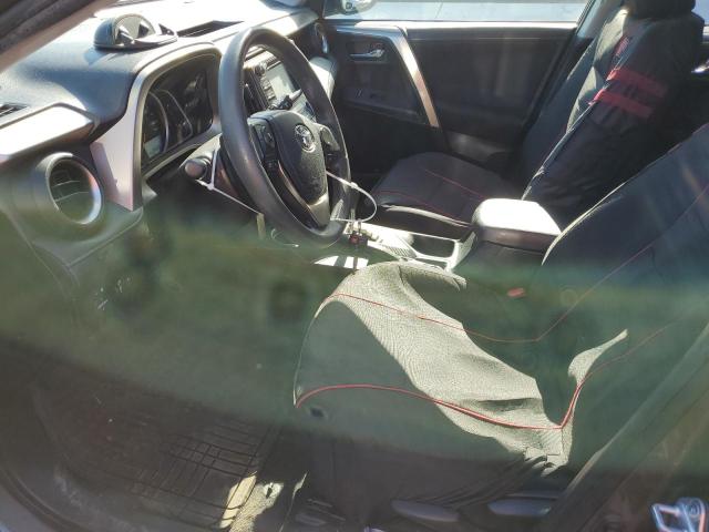 Photo 7 from auction – 2015 TOYOTA RAV4 XLE with VIN JTMRFREV5FD110722