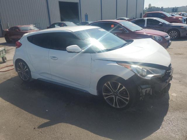 Photo 4 from auction – 2016 HYUNDAI VELOSTER T with VIN KMHTC6AE5GU294267