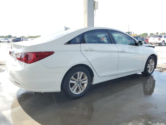 Photo 3 from auction – 2013 HYUNDAI SONATA GLS with VIN 5NPEB4AC0DH762446