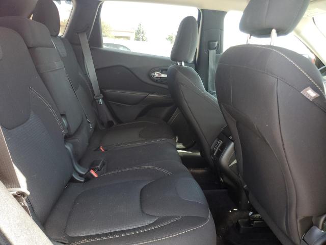 Photo 11 from auction – 2016 JEEP CHEROKEE L with VIN 1C4PJLCB4GW243330