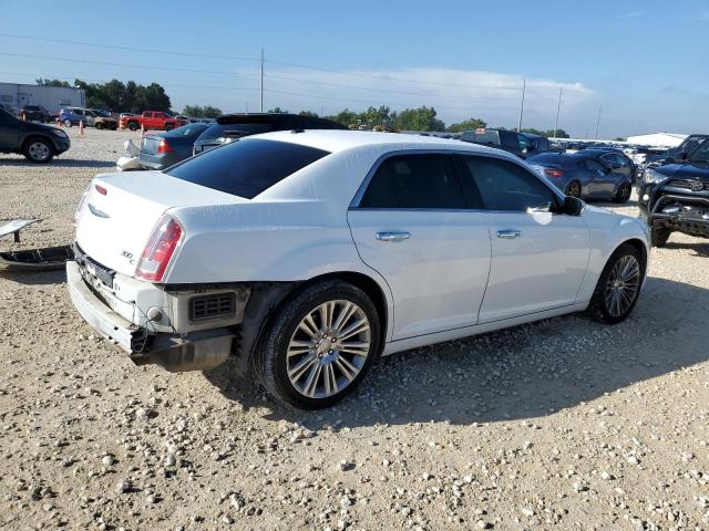 Photo 3 from auction – 2011 CHRYSLER 300C with VIN 2C3CA6CT3BH598574