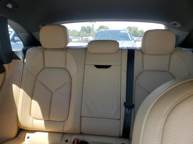 Photo 10 from auction – 2018 PORSCHE MACAN with VIN WP1AA2A52JLB05693