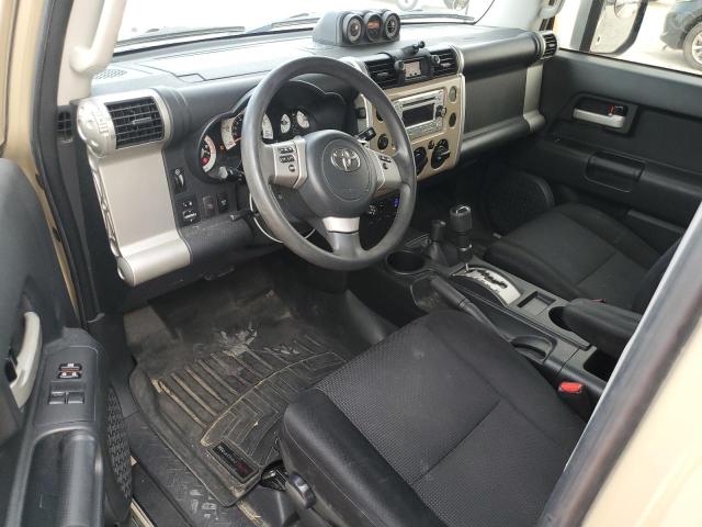 Photo 8 from auction – 2013 TOYOTA FJ CRUISER with VIN JTEBU4BF7DK170352