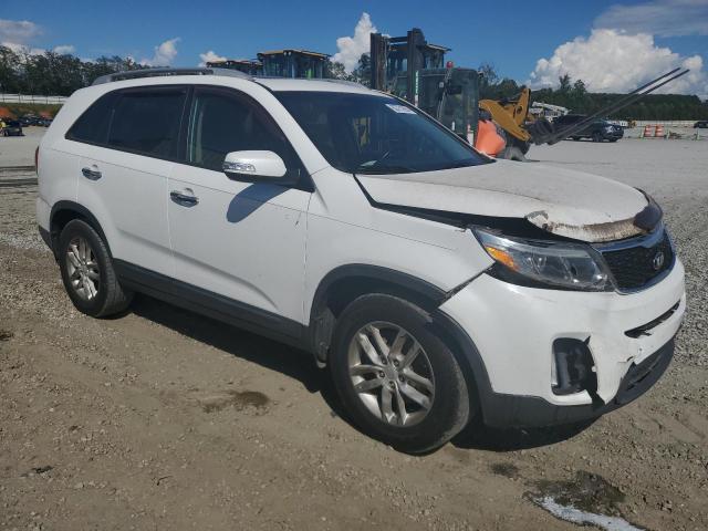 Photo 4 from auction – 2015 KIA SORENTO LX with VIN 5XYKT3A66FG565506