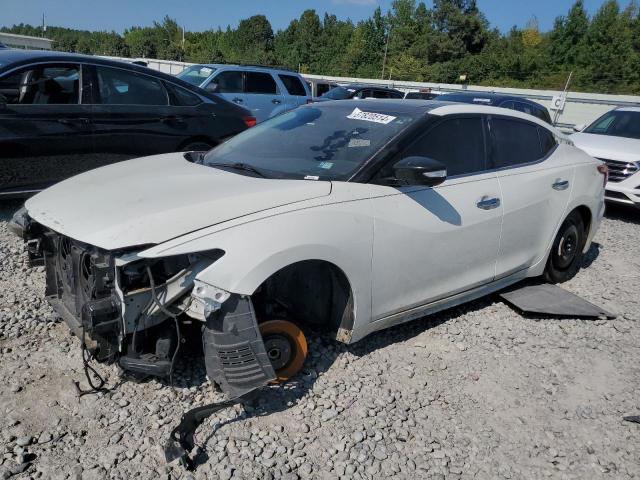 NISSAN MAXIMA 3.5 2016 with VIN 1N4AA6AP4GC389028 - Photo from auction