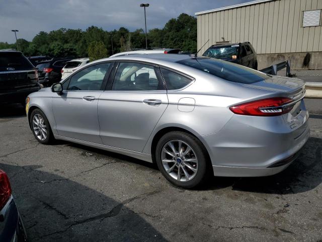 Photo 2 from auction – 2017 FORD FUSION SE with VIN 3FA6P0H74HR410177