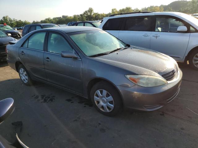 Photo 4 from auction – 2004 TOYOTA CAMRY LE with VIN 4T1BE32K04U869007