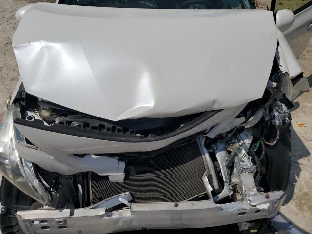 Photo 11 from auction – 2012 TOYOTA PRIUS V with VIN JTDZN3EU7C3075898