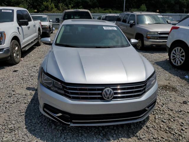 Photo 5 from auction – 2016 VOLKSWAGEN PASSAT SE with VIN 1VWBT7A39GC034185