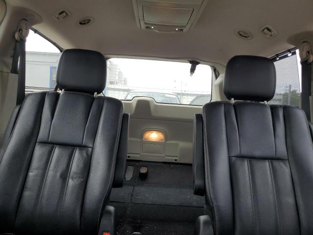 Photo 10 from auction – 2013 CHRYSLER TOWN & COU with VIN 2C4RC1CGXDR780145