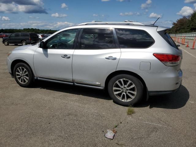 Photo 2 from auction – 2013 NISSAN PATHFINDER with VIN 5N1AR2MM2DC612705