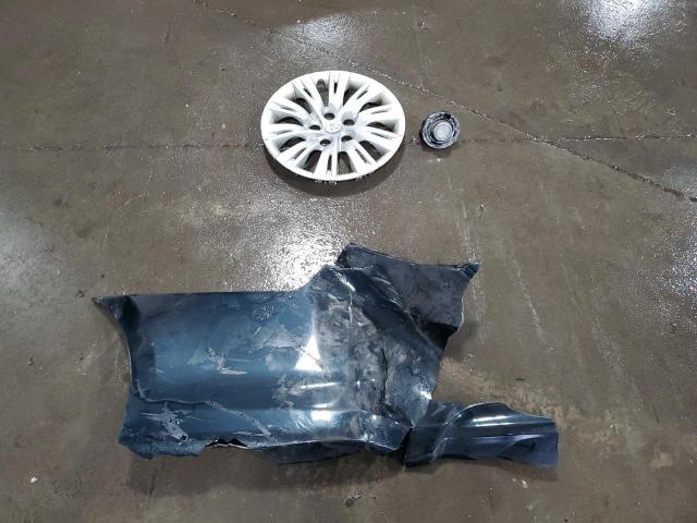 Photo 12 from auction – 2012 TOYOTA CAMRY BASE with VIN 4T1BF1FK9CU008743