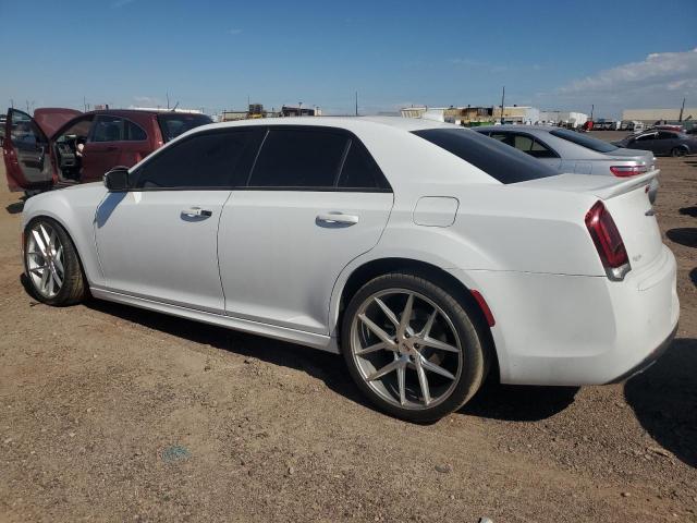 Photo 2 from auction – 2018 CHRYSLER 300 S with VIN 2C3CCABG9JH266381