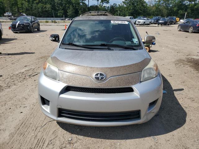 Photo 5 from auction – 2010 TOYOTA SCION XD with VIN JTKKU4B45A1005980