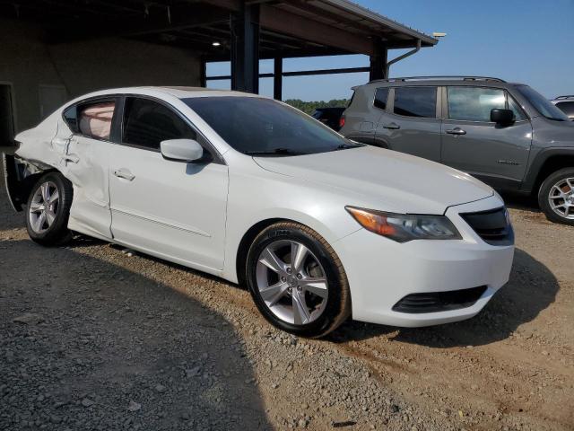 Photo 4 from auction – 2013 ACURA ILX 20 with VIN 19VDE1F33DE021697