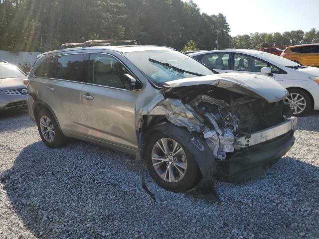 Photo 4 from auction – 2015 TOYOTA HIGHLANDER with VIN 5TDKKRFH2FS046309
