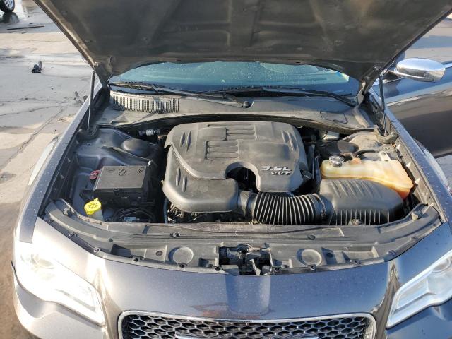 Photo 11 from auction – 2018 CHRYSLER 300 LIMITE with VIN 2C3CCAEG5JH194588