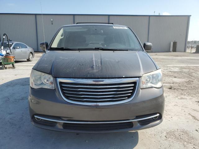 Photo 5 from auction – 2016 CHRYSLER TOWN & COU with VIN 2C4RC1BG9GR295078