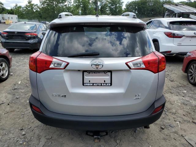 Photo 6 from auction – 2014 TOYOTA RAV4 LE with VIN 2T3BFREV4EW221734
