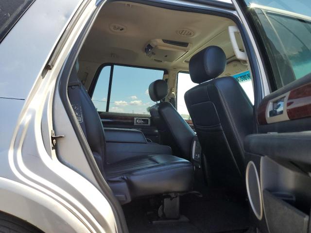 Photo 11 from auction – 2003 LINCOLN NAVIGATOR with VIN 5LMFU28R53LJ25620